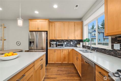 23000 NE 8th Sammamish WA 98074