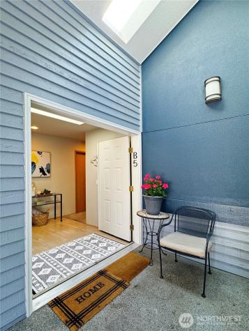 10834 NE 68th Street Kirkland WA 98033