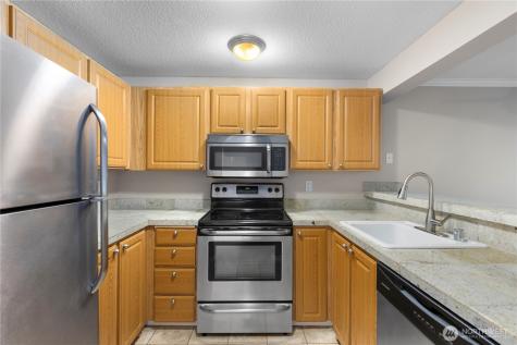 12603 100th Lane NE Kirkland WA 98034