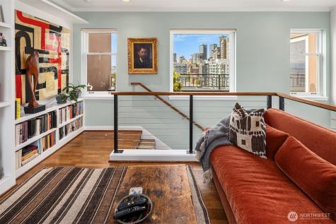 1009 Western Avenue Seattle WA 98104