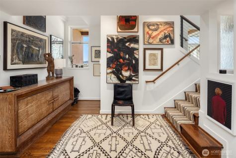 1009 Western Avenue Seattle WA 98104