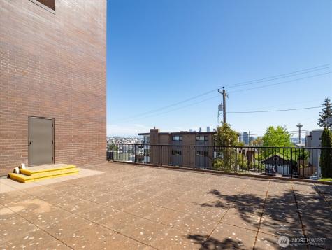 1605 5th Avenue N Seattle WA 98109