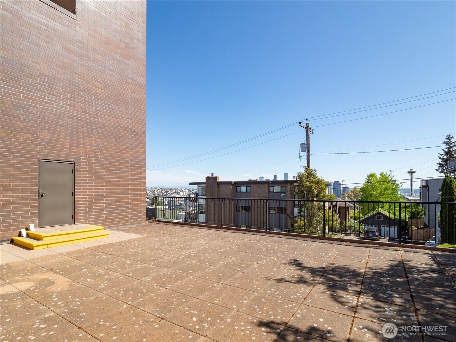 1605 5th Avenue N Seattle WA 98109