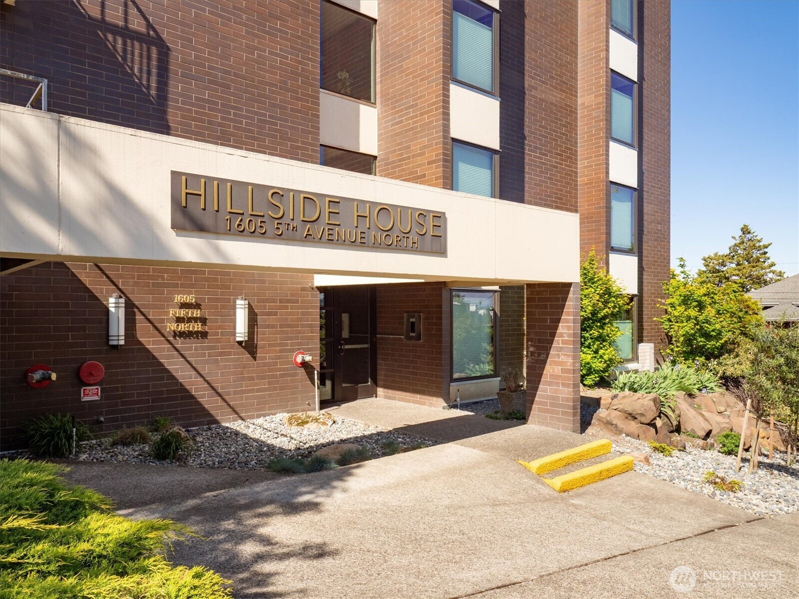 1605 5th Avenue N Seattle WA 98109
