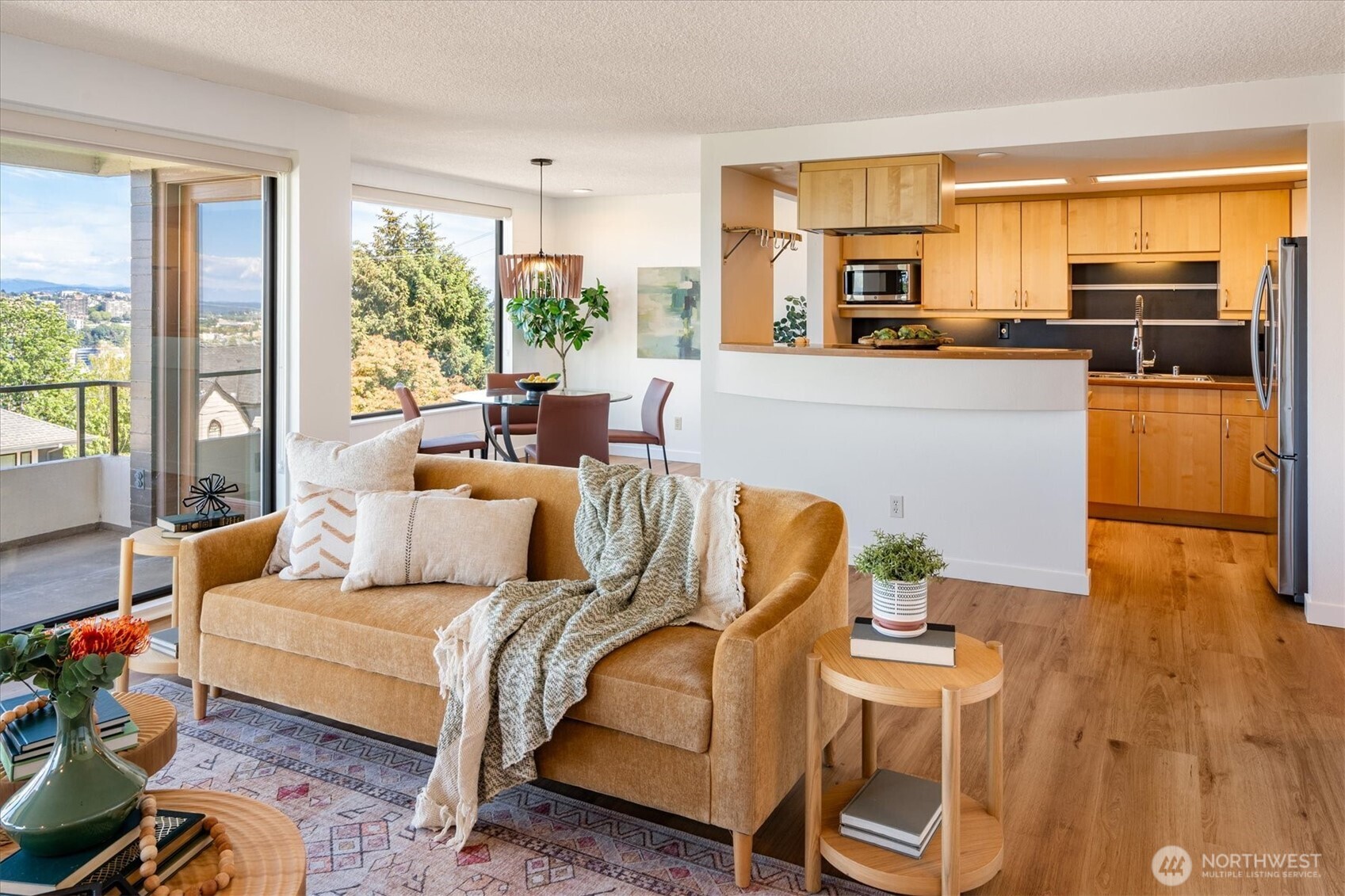 1605 5th Avenue N Seattle WA 98109