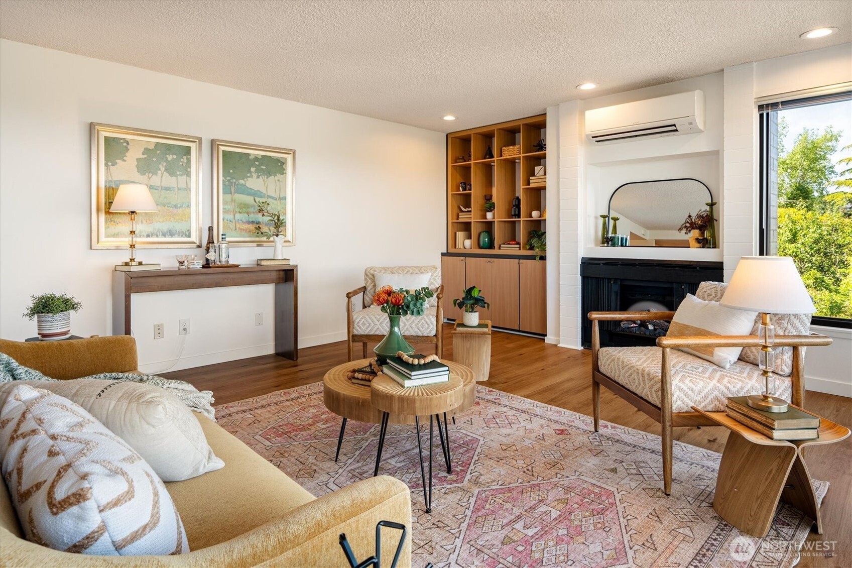 1605 5th Avenue N Seattle WA 98109