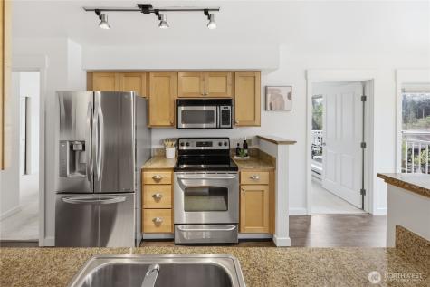300 High School Road NE Bainbridge Island WA 98110
