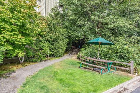 300 High School Road NE Bainbridge Island WA 98110
