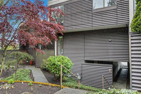 611 S State Street Kirkland WA 98033