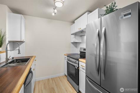 921 130th Street SW Everett WA 98204