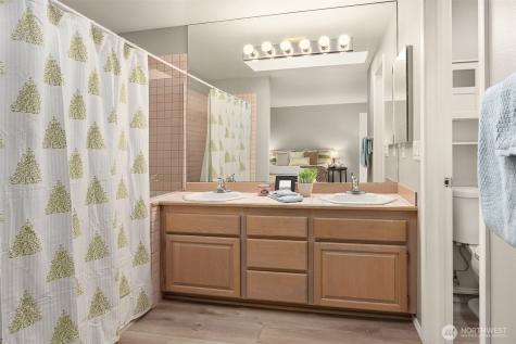 11526 114th Court NE Kirkland WA 98033
