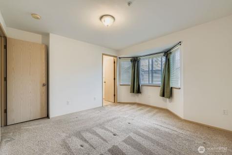 10 E Casino Road Everett WA 98208