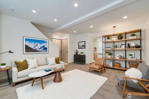 10 E Casino Road Everett WA 98208