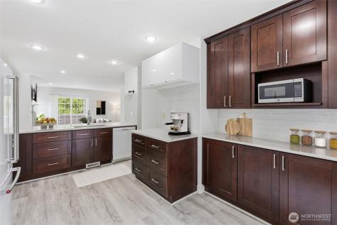 601 12th Avenue NW Issaquah WA 98027