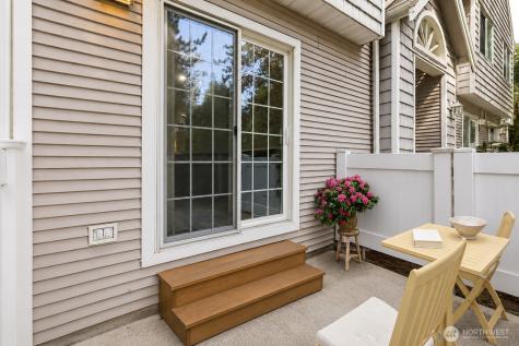 601 12th Avenue NW Issaquah WA 98027