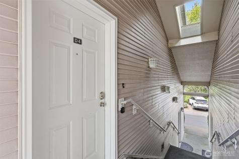 601 12th Avenue NW Issaquah WA 98027