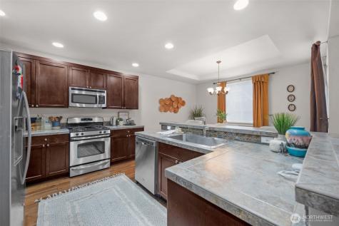 317 204th Place SE Bothell WA 98012