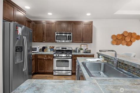 317 204th Place SE Bothell WA 98012