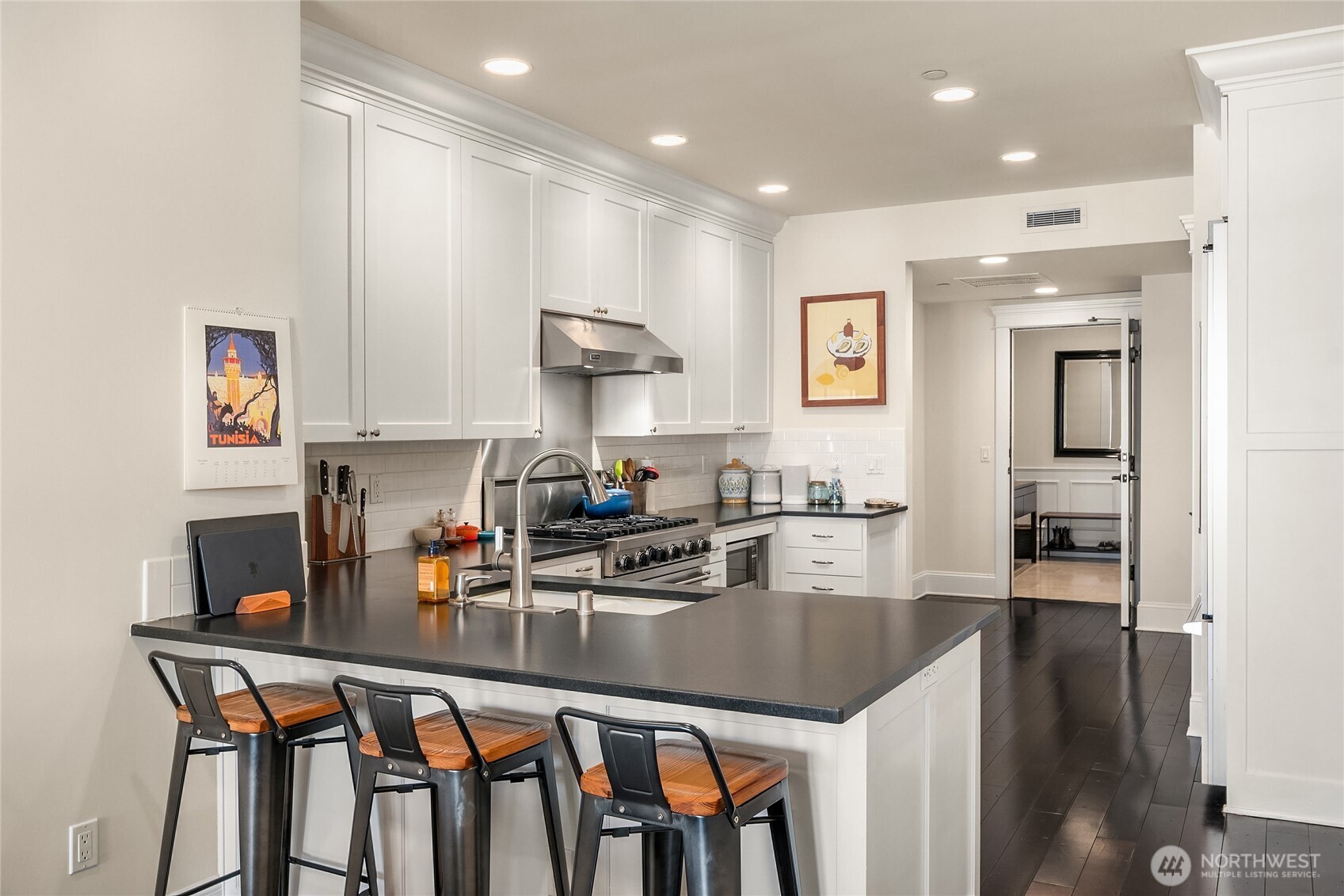 1114 Lakeview Boulevard E Seattle WA 98102