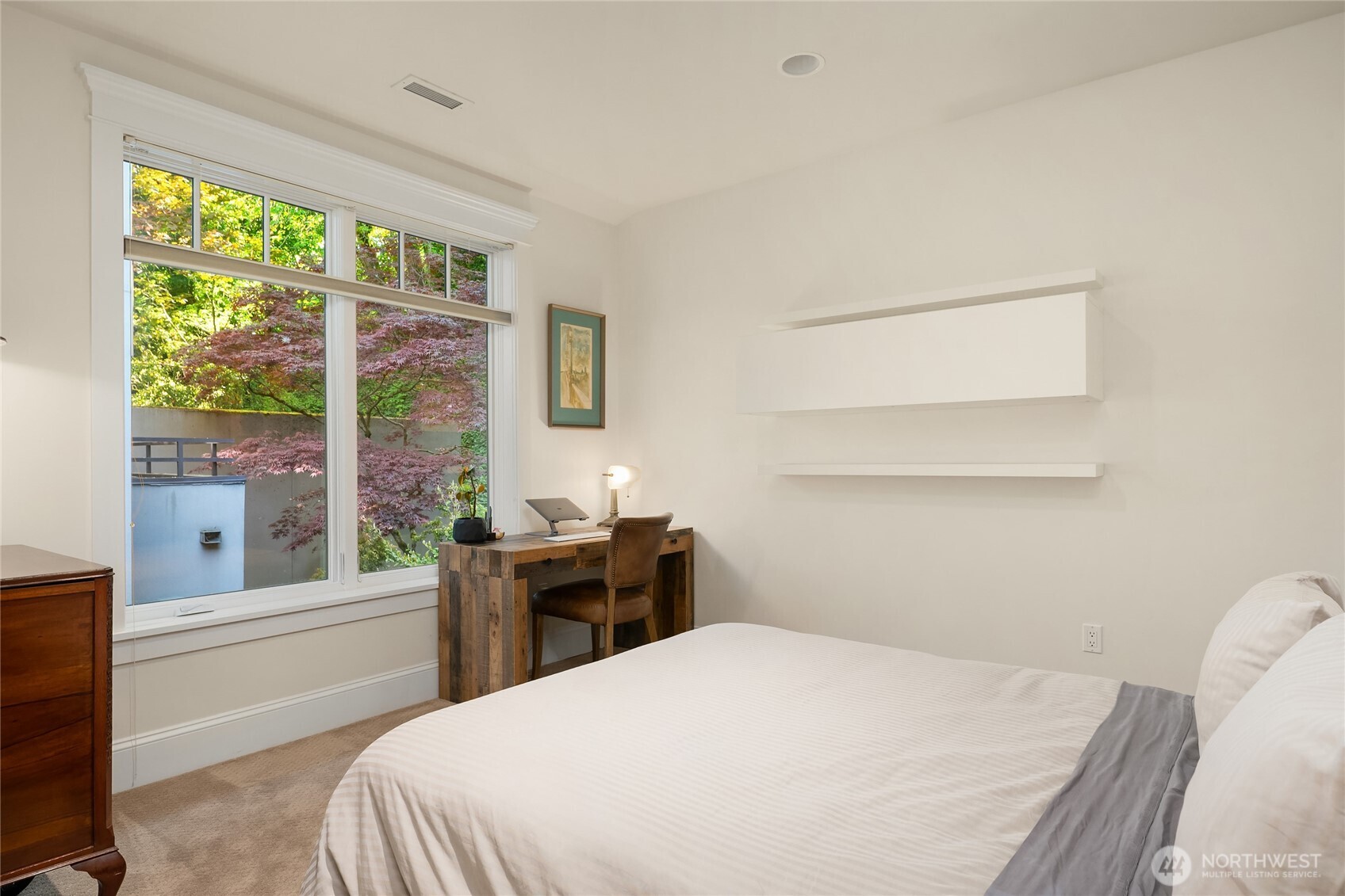 1114 Lakeview Boulevard E Seattle WA 98102