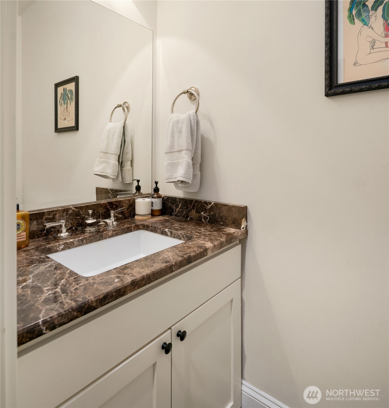 1114 Lakeview Boulevard E Seattle WA 98102