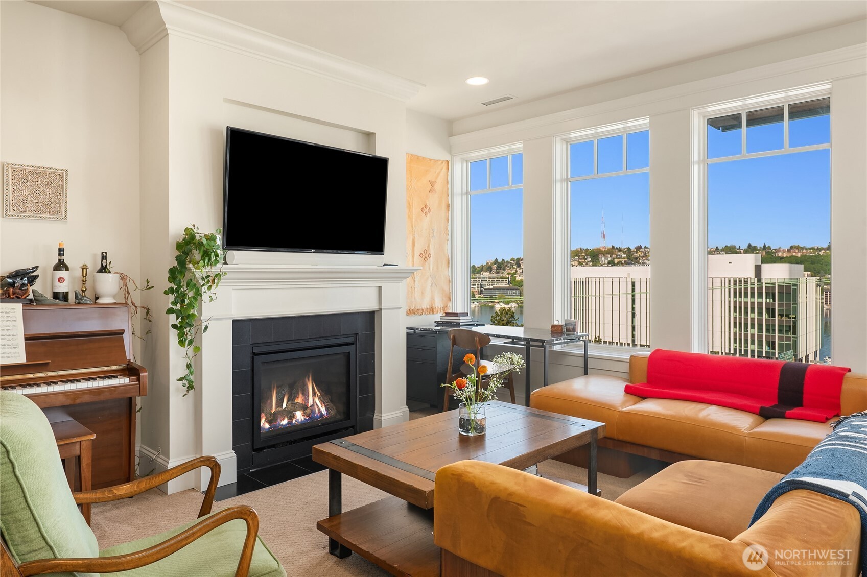 1114 Lakeview Boulevard E Seattle WA 98102