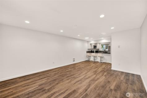5822 200th Street SW Lynnwood WA 98036