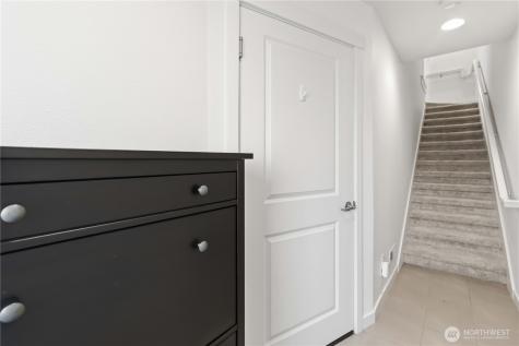 2225 NW Moraine Place Issaquah WA 98027
