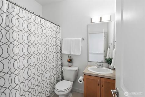 2225 NW Moraine Place Issaquah WA 98027
