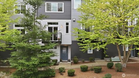 2225 NW Moraine Place Issaquah WA 98027
