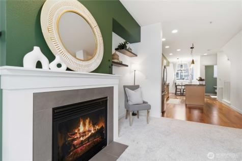 2225 NW Moraine Place Issaquah WA 98027