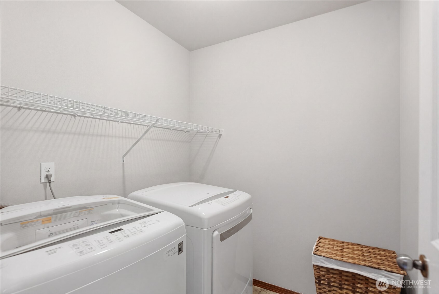 1047 215th Place SE Bothell WA 98021