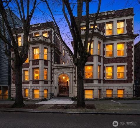129 Warren Avenue N Seattle WA 98109