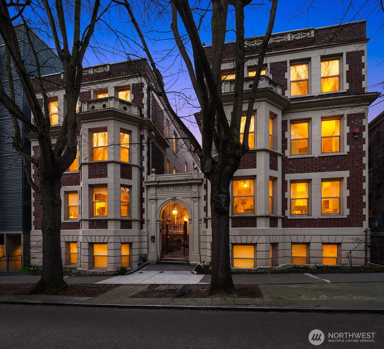 129 Warren Avenue N Seattle WA 98109