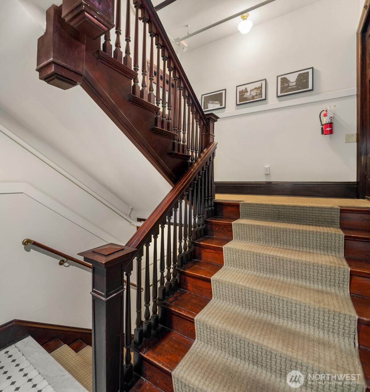 129 Warren Avenue N Seattle WA 98109