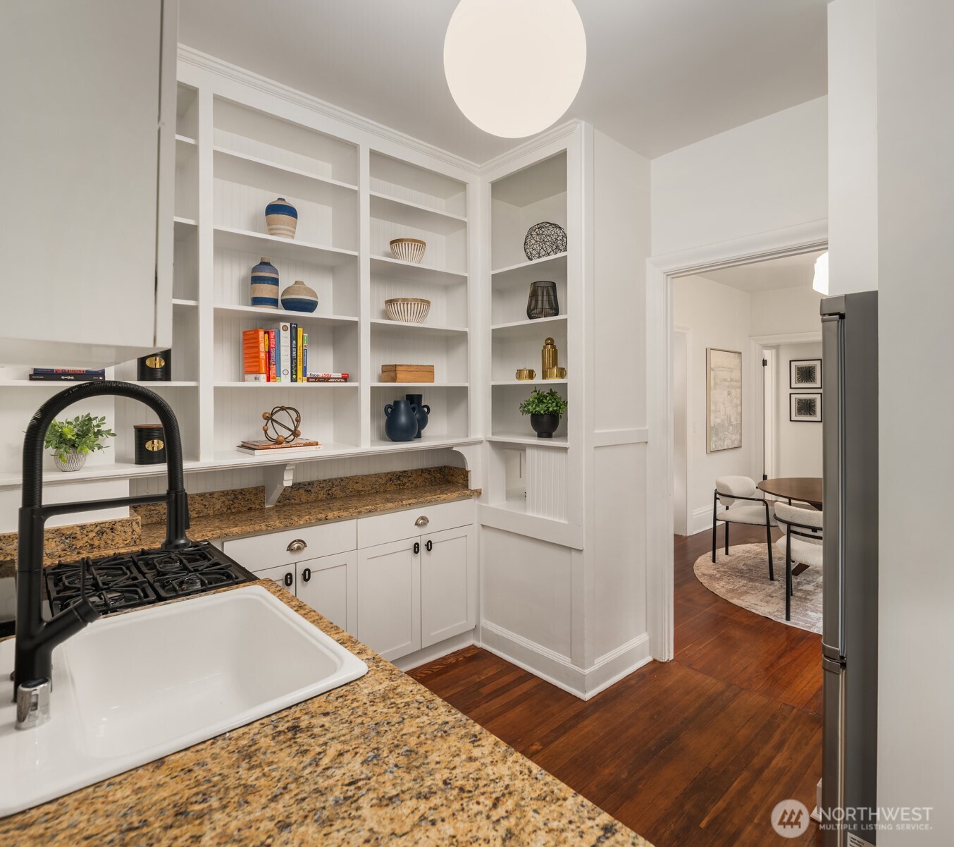 129 Warren Avenue N Seattle WA 98109