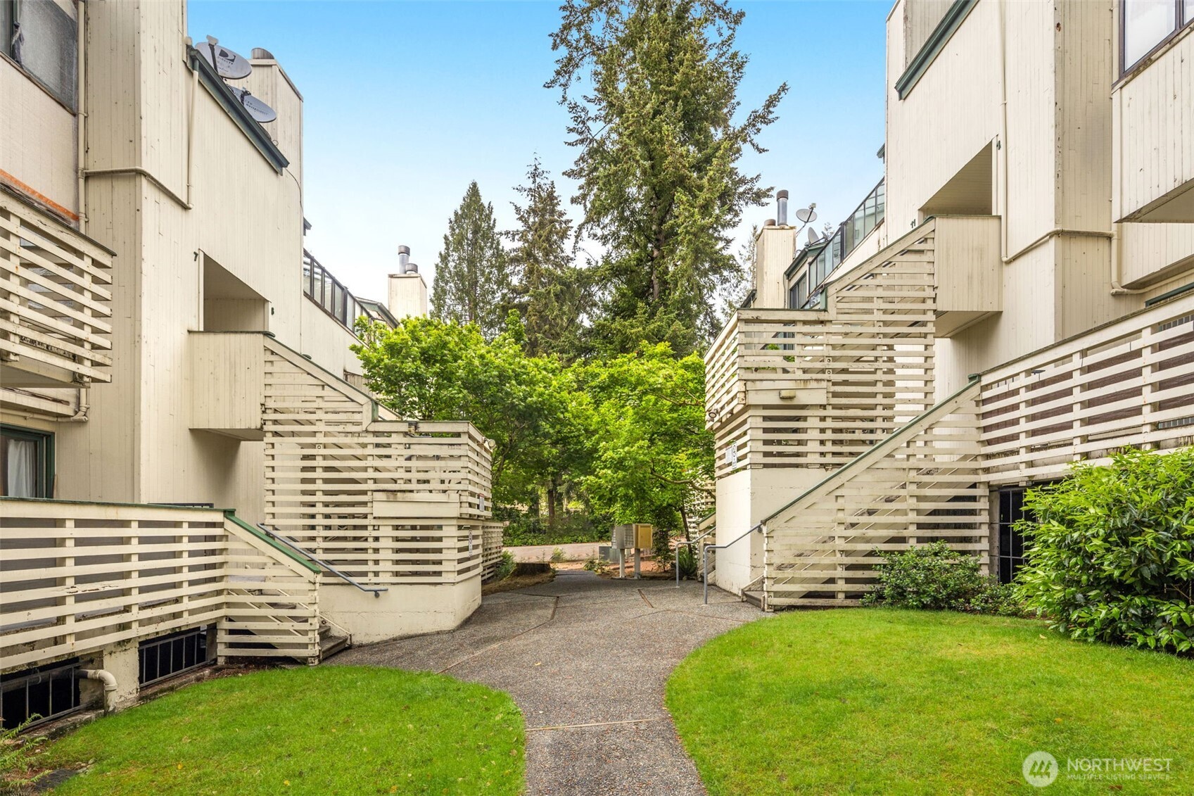 1019 156th Avenue NE Bellevue WA 98007