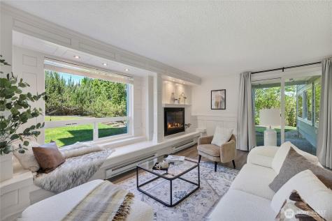 7577 Old Redmond Road Redmond WA 98052