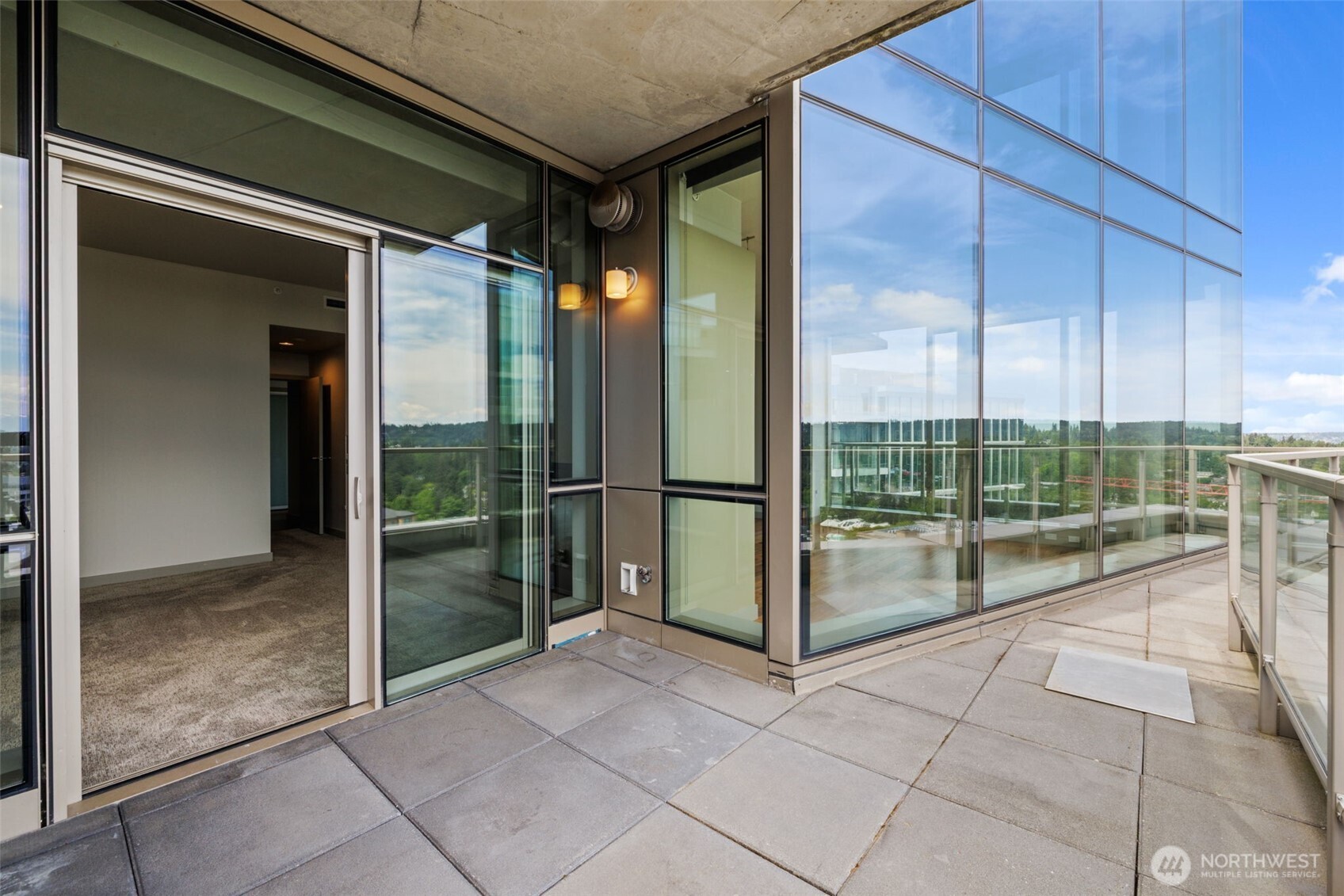 10610 NE 9th Place Bellevue WA 98004