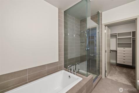 10610 NE 9th Place Bellevue WA 98004