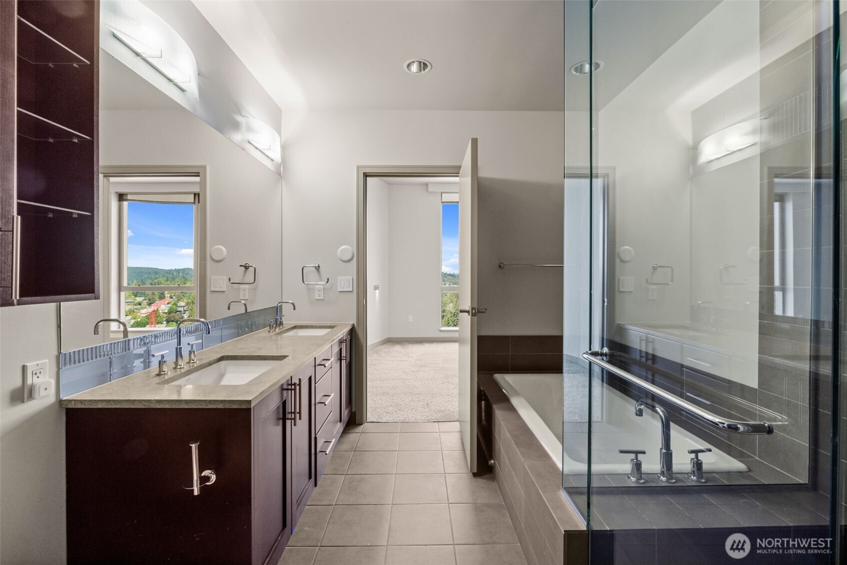 10610 NE 9th Place Bellevue WA 98004