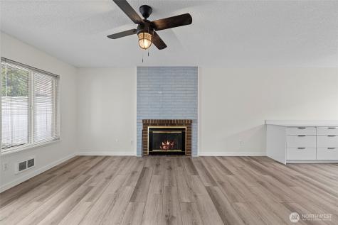 8823 Holly Drive Everett WA 98208