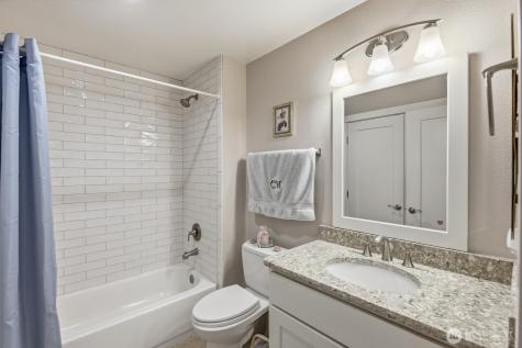 15300 112th Avenue NE Bothell WA 98011