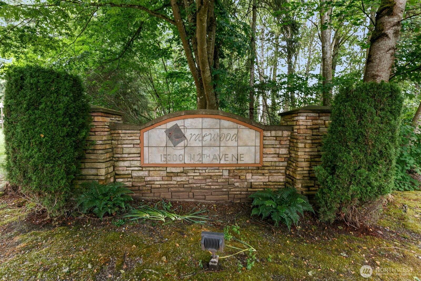 15300 112th Avenue NE Bothell WA 98011