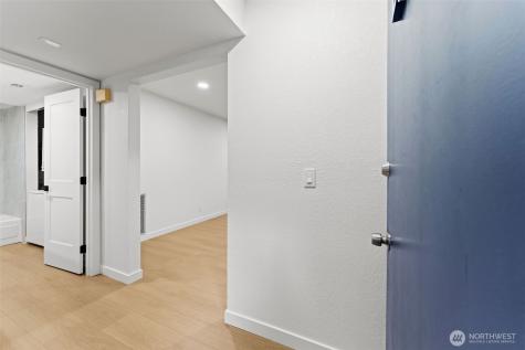 14020 Juanita Drive NE Kirkland WA 98034