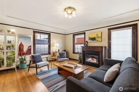 1120 17th Avenue Seattle WA 98122