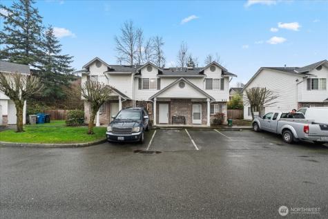 931 4th Avenue N Kent WA 98032