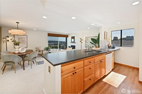 3710 25th Place W Seattle WA 98199