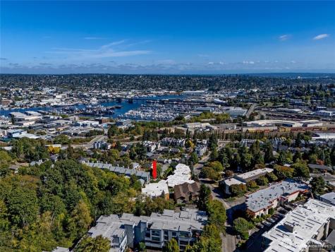 3710 25th Place W Seattle WA 98199