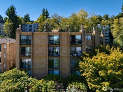 3710 25th Place W Seattle WA 98199